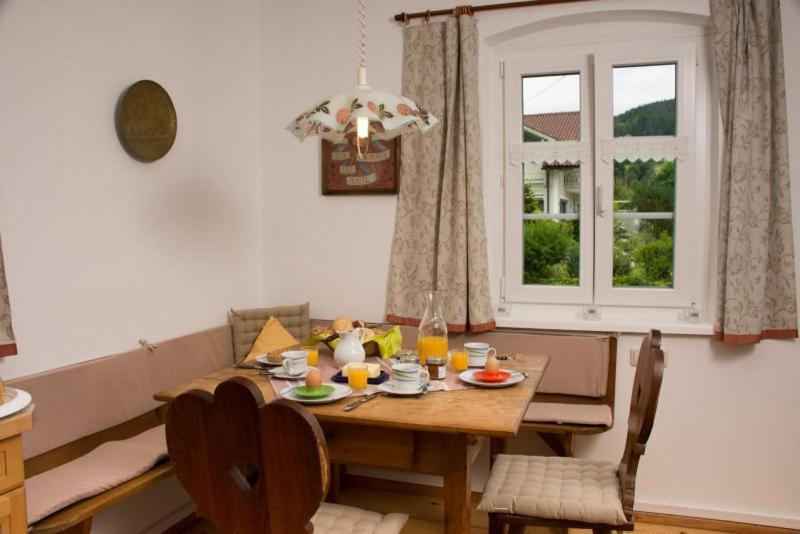 Ferienhaus Kopriwa Бад Гойзерн Екстериор снимка